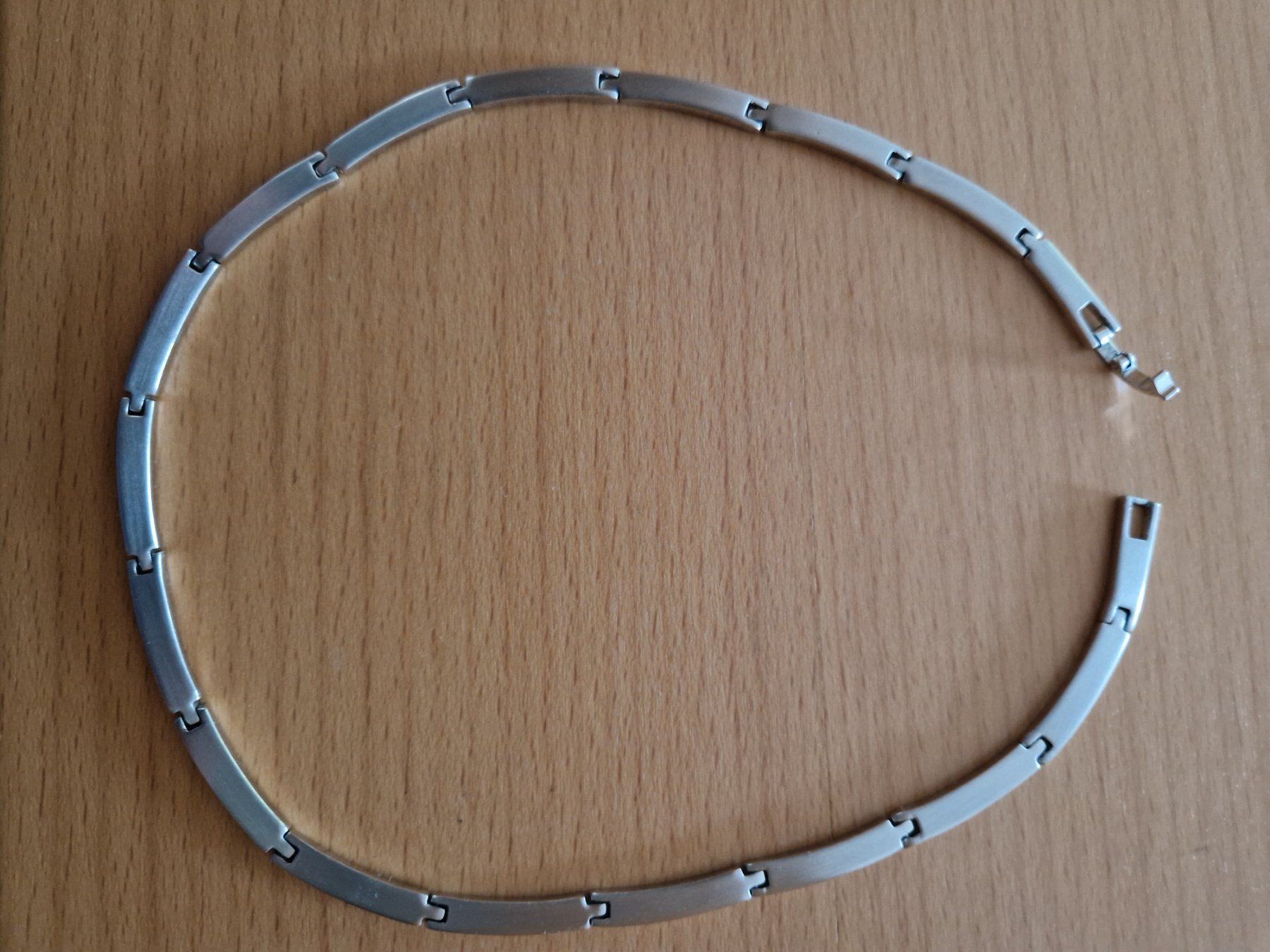 Ketten: Collier silberfarben – Gebraucht aus Ursenbach von Trasse 4