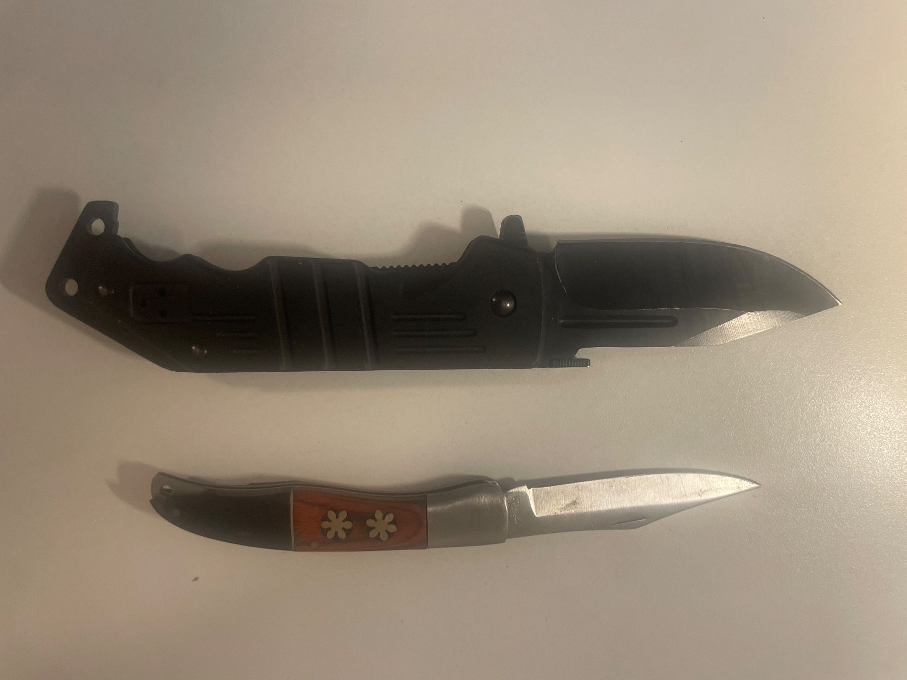 Coltelli tascabile: 2x Sackmesser – Usato da Wettingen venduto da Sloettler 1