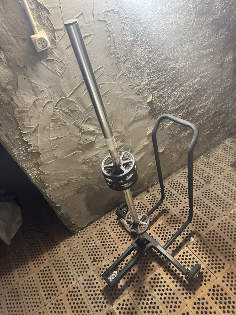 Valises & Sacs: Wheel Tree Stand  – D'occasion à Seuzach par Wolf936 2