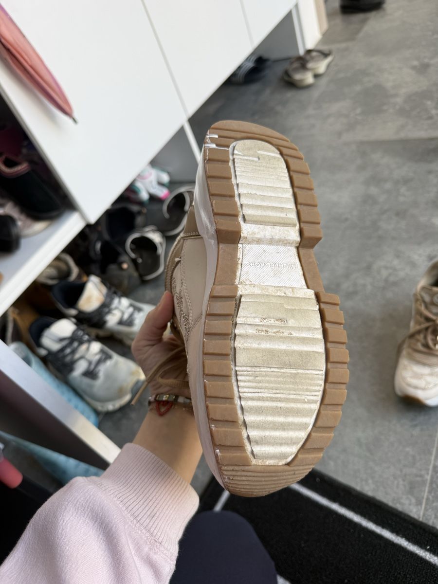Michael Kors Damenschuhe: Sneakers Michael Kors en beige, taille 36 – Gebraucht aus Delémont von vil_267l 3