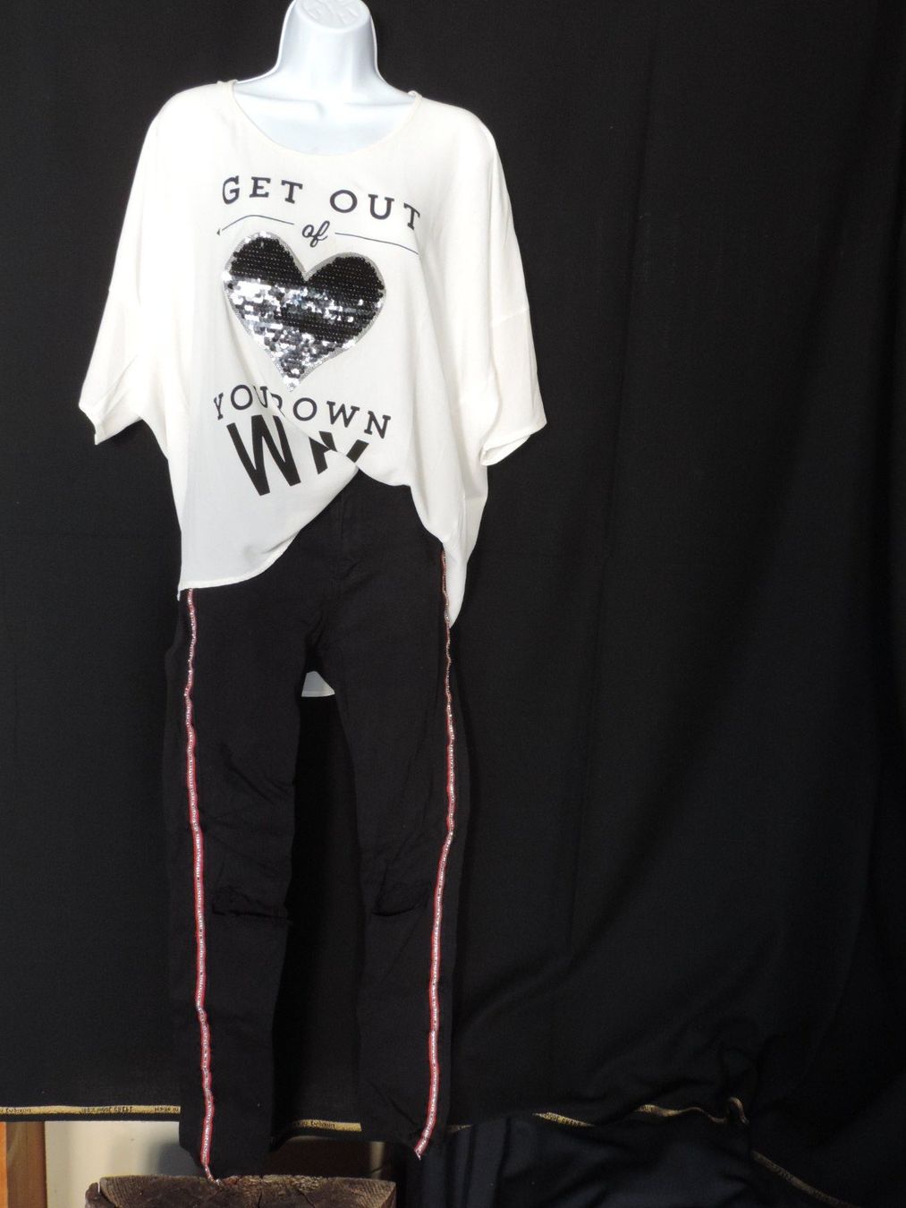 Lotti di vestiti: lot de vêtements – Usato da Genève venduto da Axelle333 1