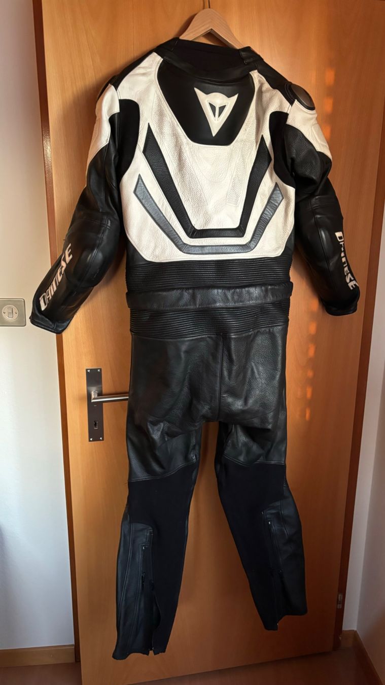 Dainese Completi: Dainese Lederkombi 2-Teiler Gr. 50 – Usato da Ossingen venduto da jst_z962 1
