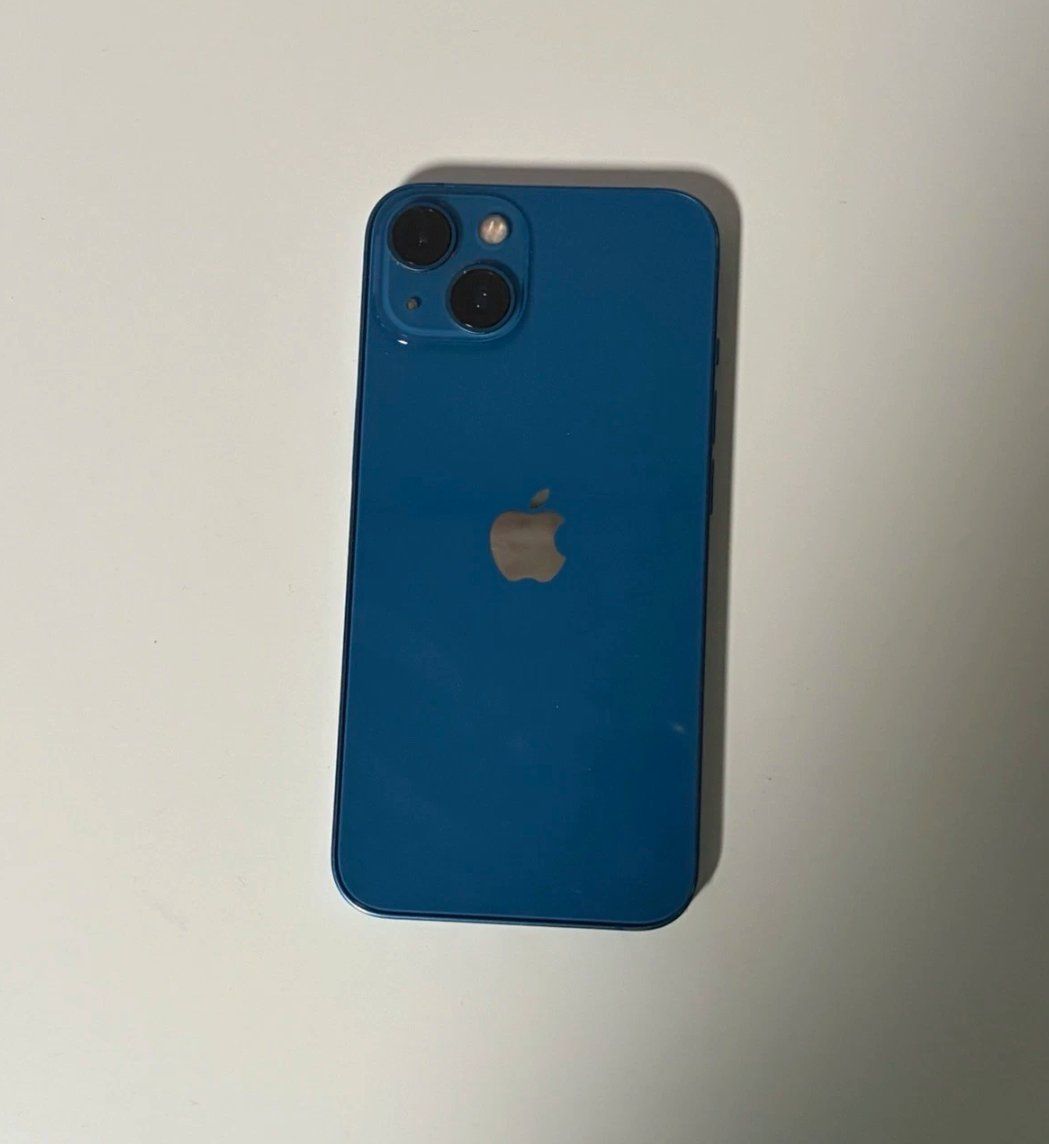 Apple Handys / Smartphones: iPhone 13 (256GB) Akku 98% – Gebraucht aus Luzern von Waince786 3