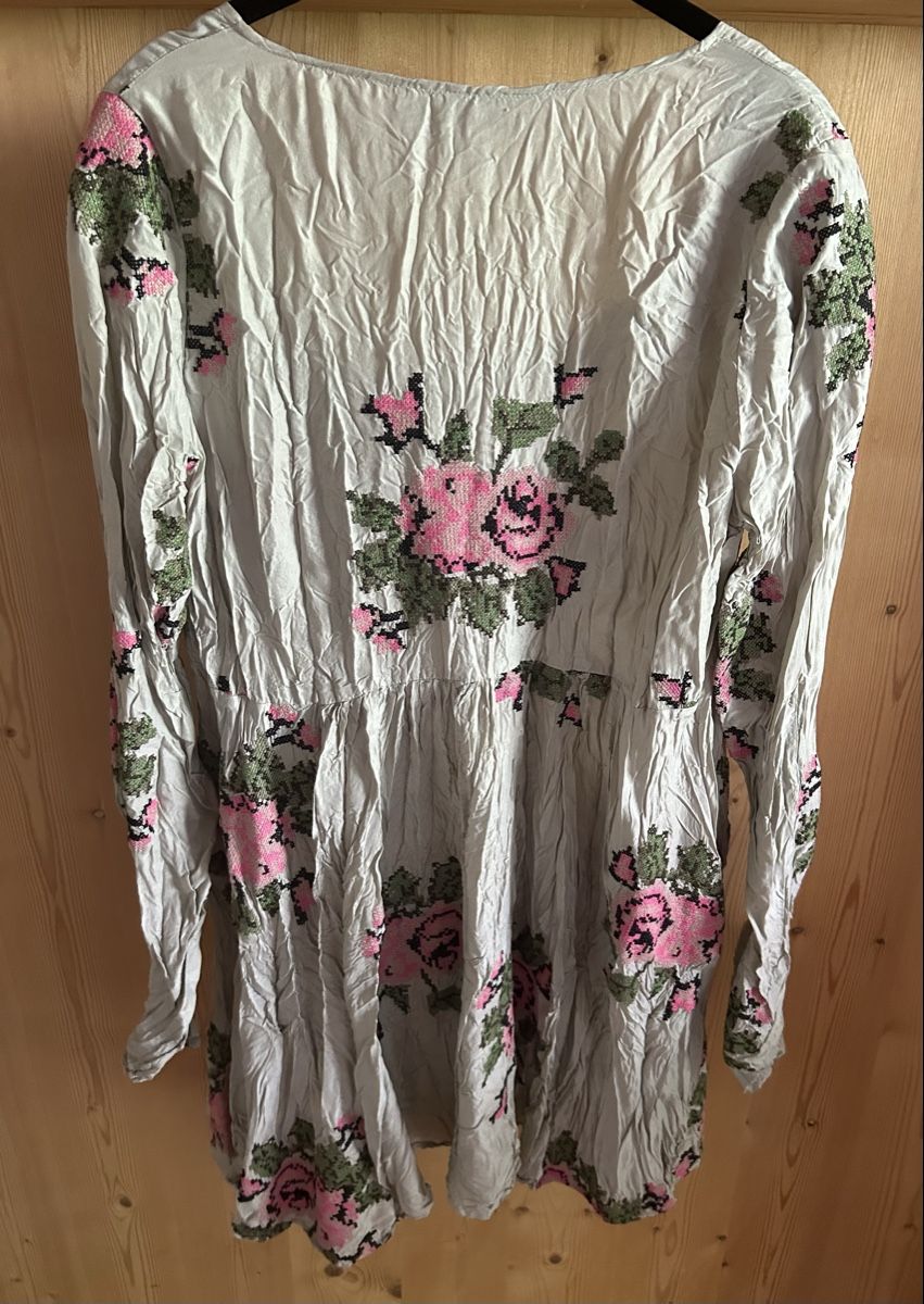 Tuniques: Wunderschöne Tunika / Kleid von Privatsachen  – Neuf avec emballage d'origine à Büetigen par Cwuehlmaus 1