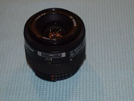 AF NIKKOR 35-70 mm 1:3.3-4.5