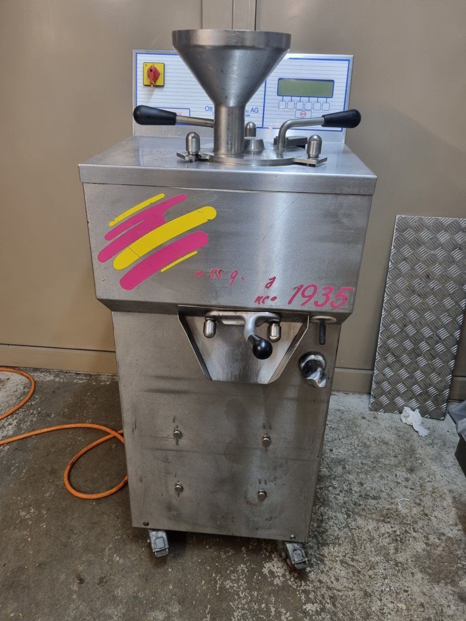 Tutte le macchine: Glace Maschine – Usato da Zuchwil venduto da Parajsa55