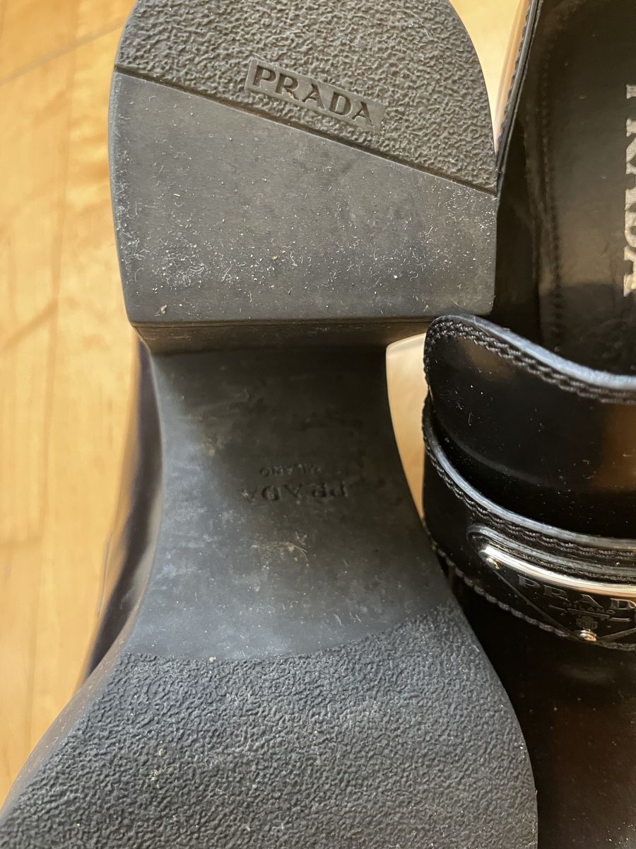 Prada Scarpe da donna: Prada heeled patent leather loafers – Nuovo (secondo la descrizione) da Yverdon-les-Bains venduto da pen_bbz8 2