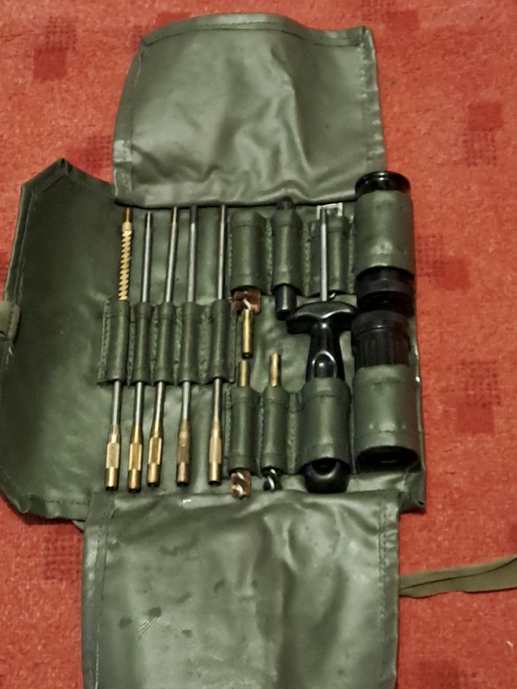 Schweizer Armee Uniformi: Gewehrputzzeug, Sturmgewehr 57 – Usato da St.Gallen venduto da Infanteriewerk