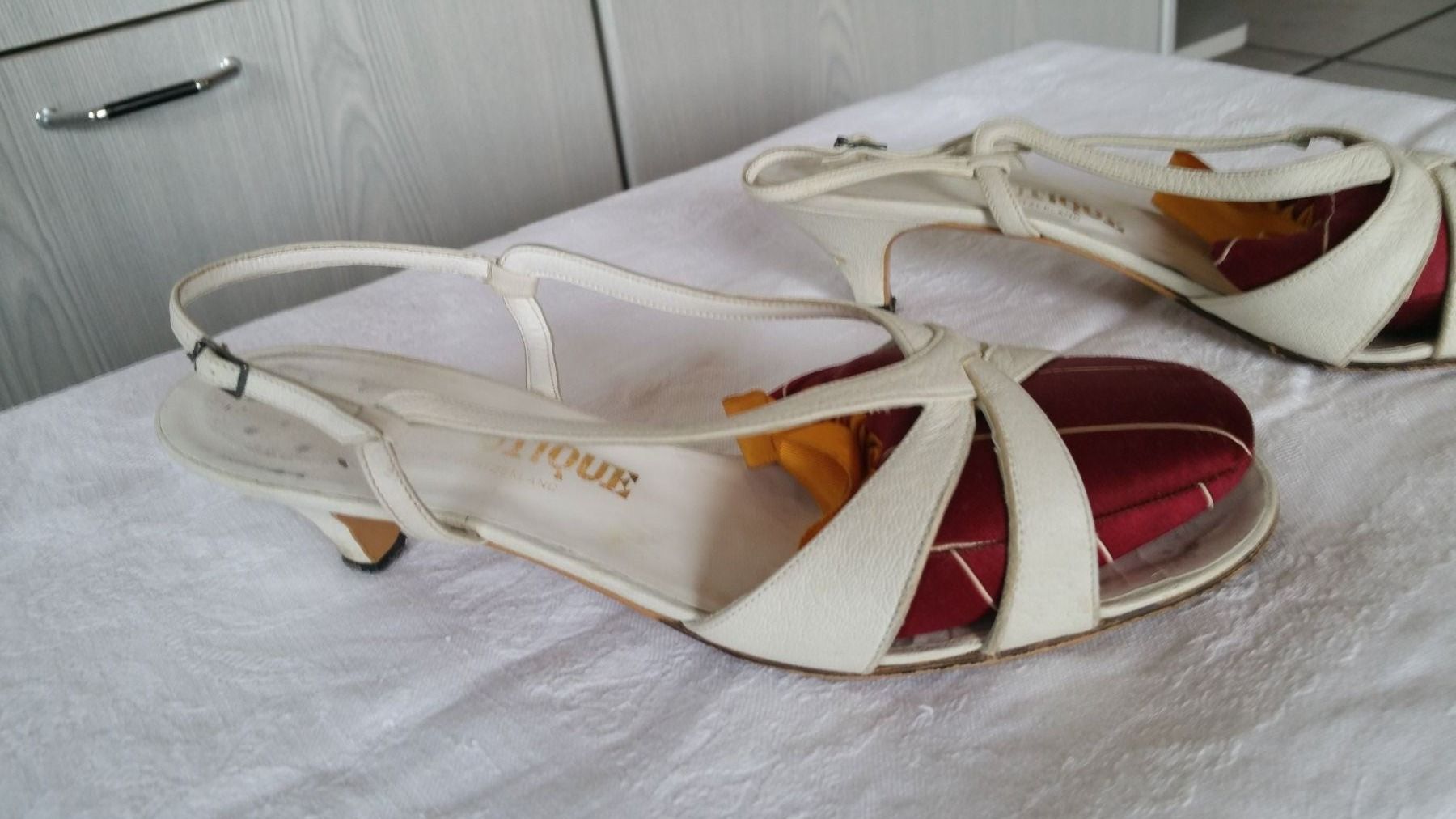 Scarpe da donna: Damen Sommerschuhe Boutique – Usato da Bäretswil venduto da ricoric 1