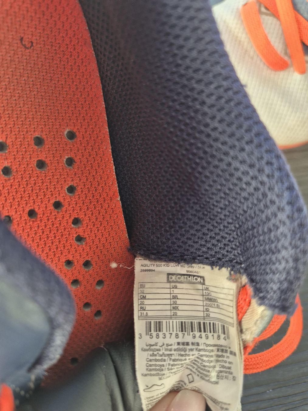 Decathlon Scarpe per ragazzi: Nokken Fussballschuhe – Usato da Elsau venduto da Teeny 2