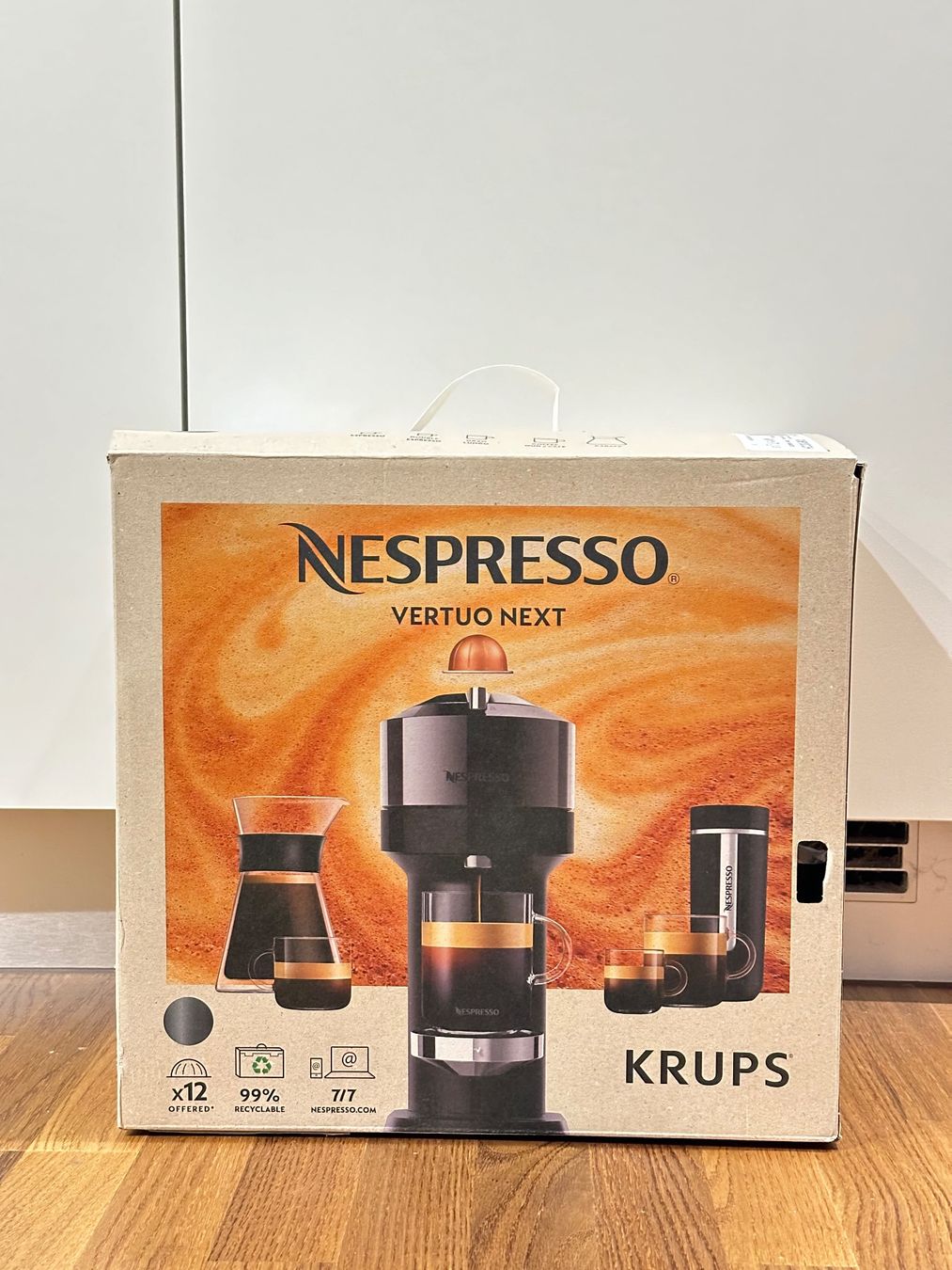 Nespresso Macchine per caffè & Macchine per espresso: Nespresso Vertuo Next – Usato da Heimberg venduto da Arcsaber
