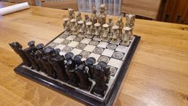 Exklusives Schachspiel, Handarbeit, asiatische Figuren!