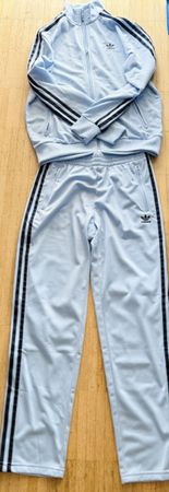 Ensemble Adidas bleu ciel 158cm 12-13 ans