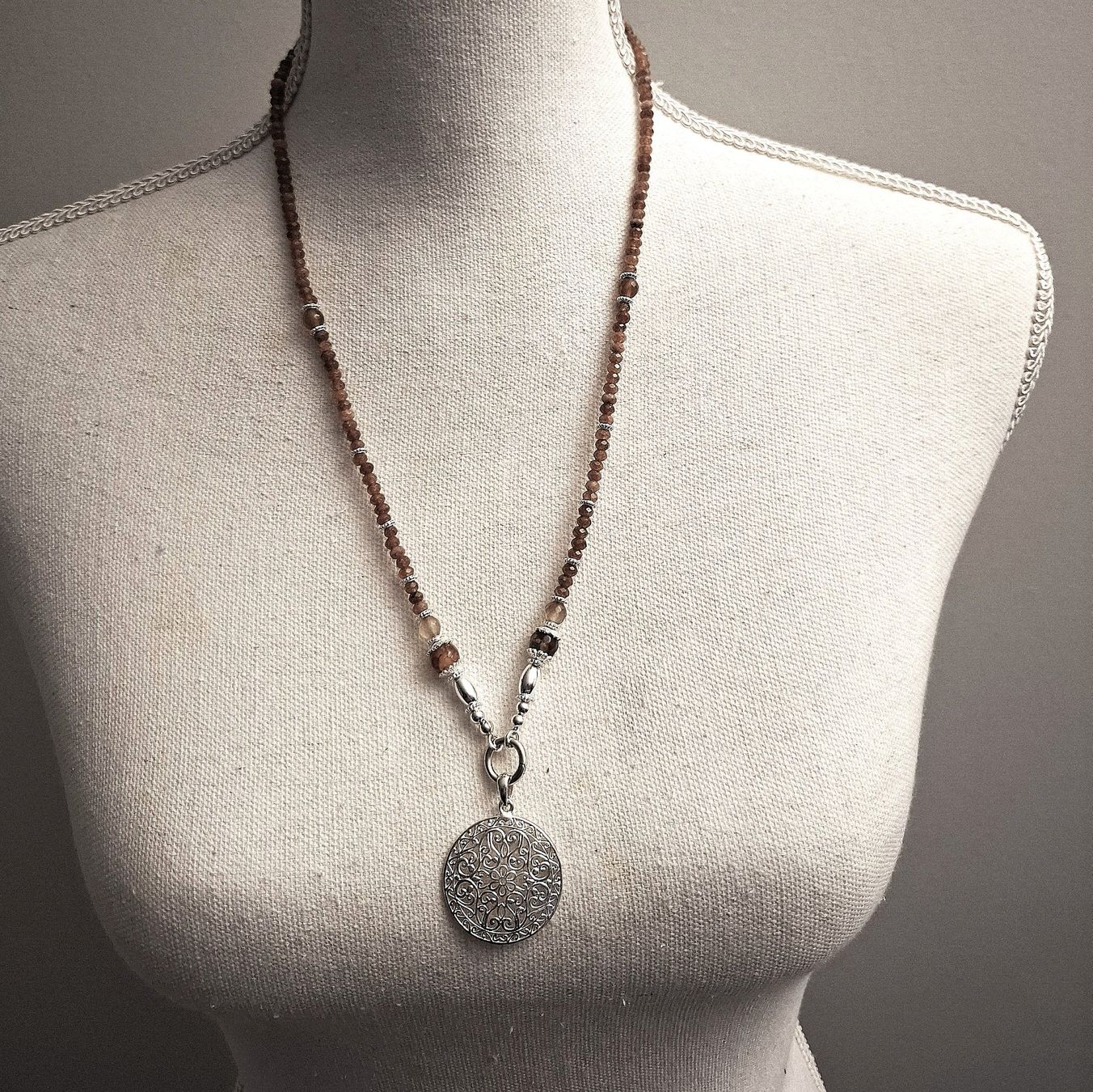 Catenine: AMELIA - Jadekette - Sterling Silber - braun – Nuovo e nell'imballaggio originale da Mühlethal venduto da nicita-modeschmuck 3