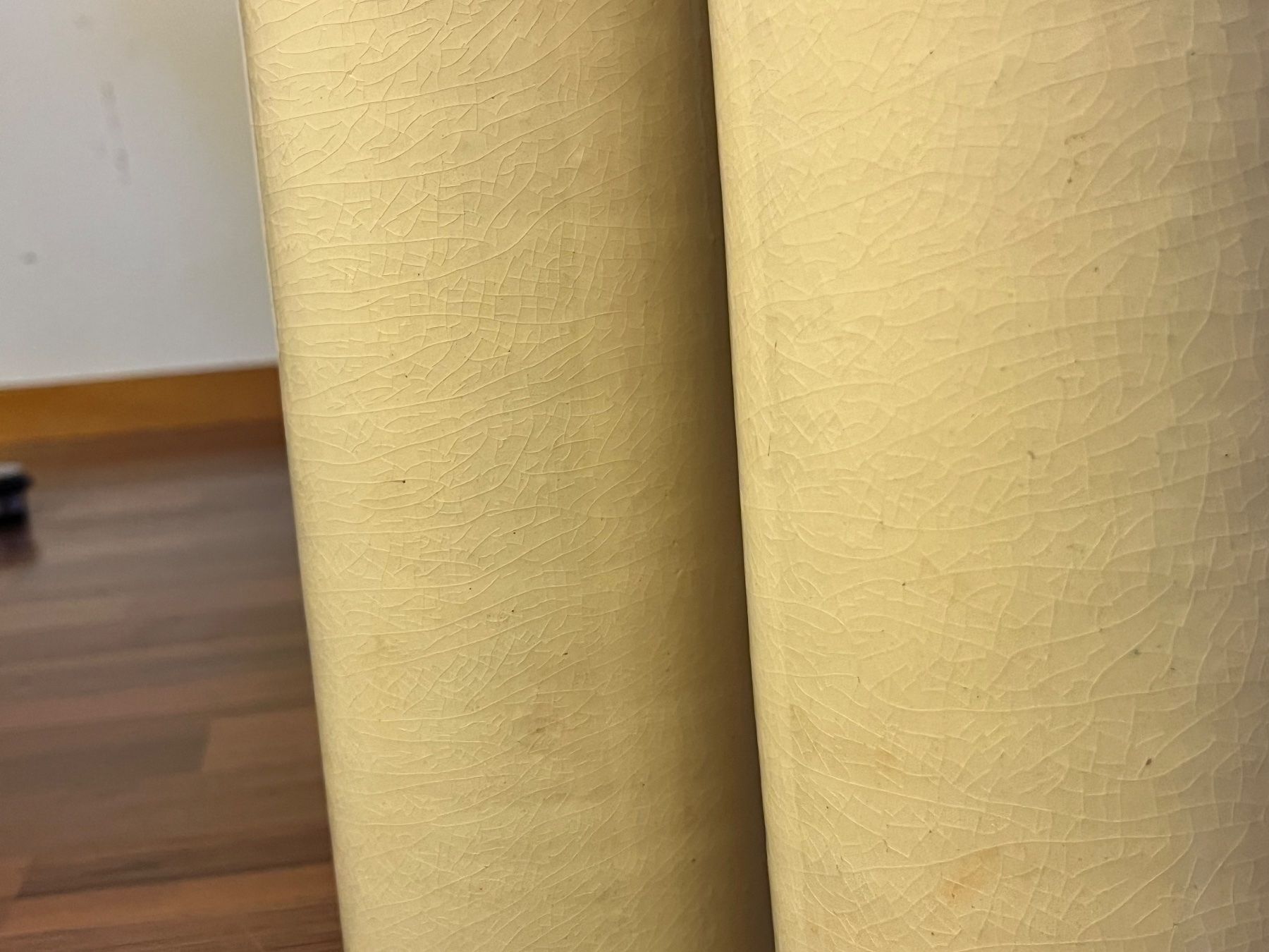 Vasen & Gefässe: 2er Set grosse Vasen aus Keramik - Beige – Gebraucht aus Zollikofen von Lukimann 2