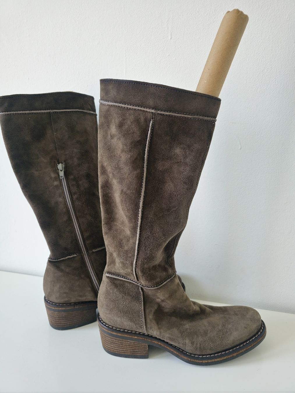 Vic Matié Herrenschuhe: Vic Matie Wildleder Stiefel Gr. 38 – Neu (gemäss Beschreibung) aus Luzern von TausendD 2