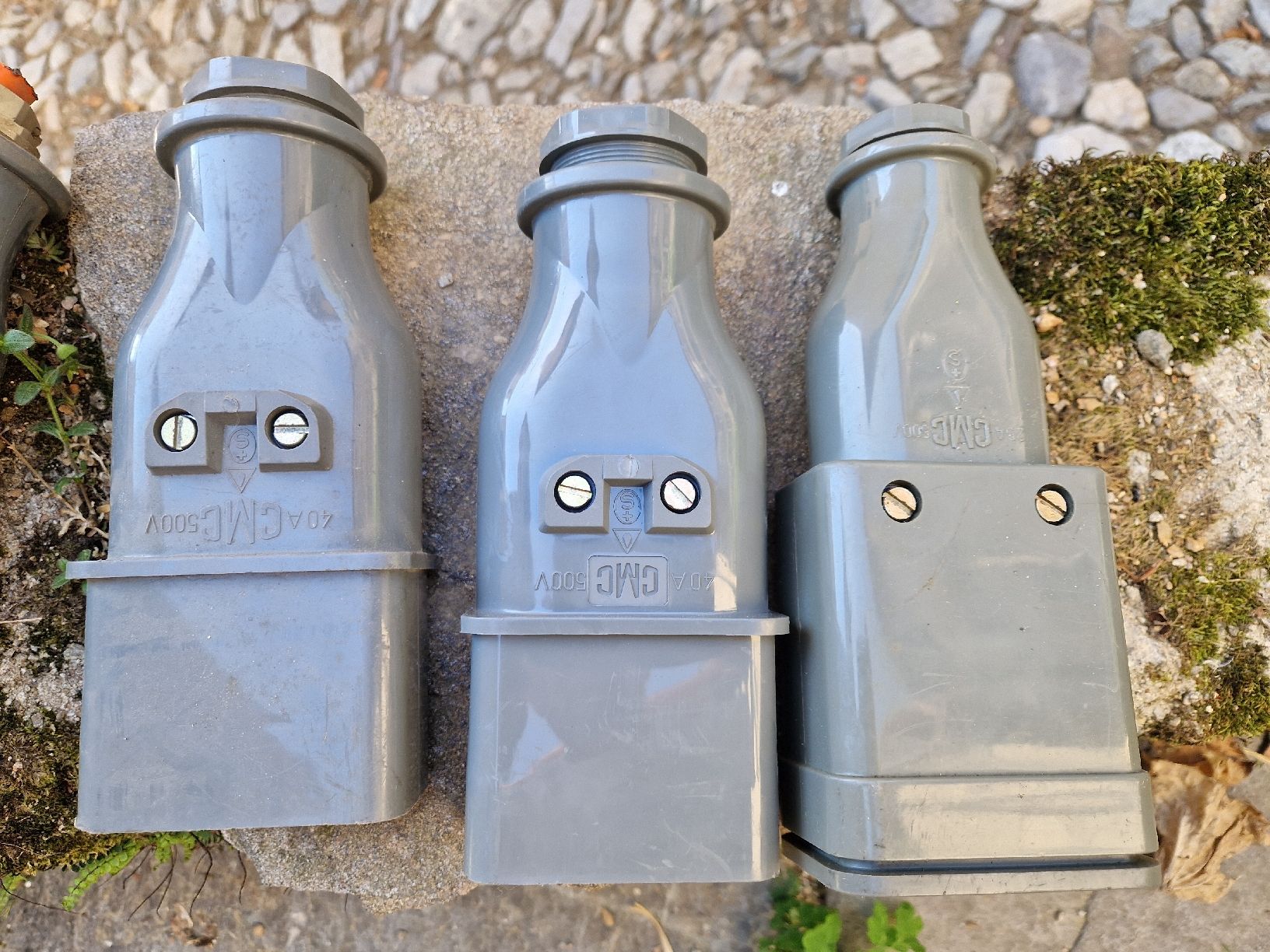 Alimentazione elettrica: Spine elettriche industriali – Usato da Breno venduto da BorioliD 1