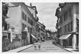 Payerne VD // Rue de Lausanne Tankstelle Shell // Sommer