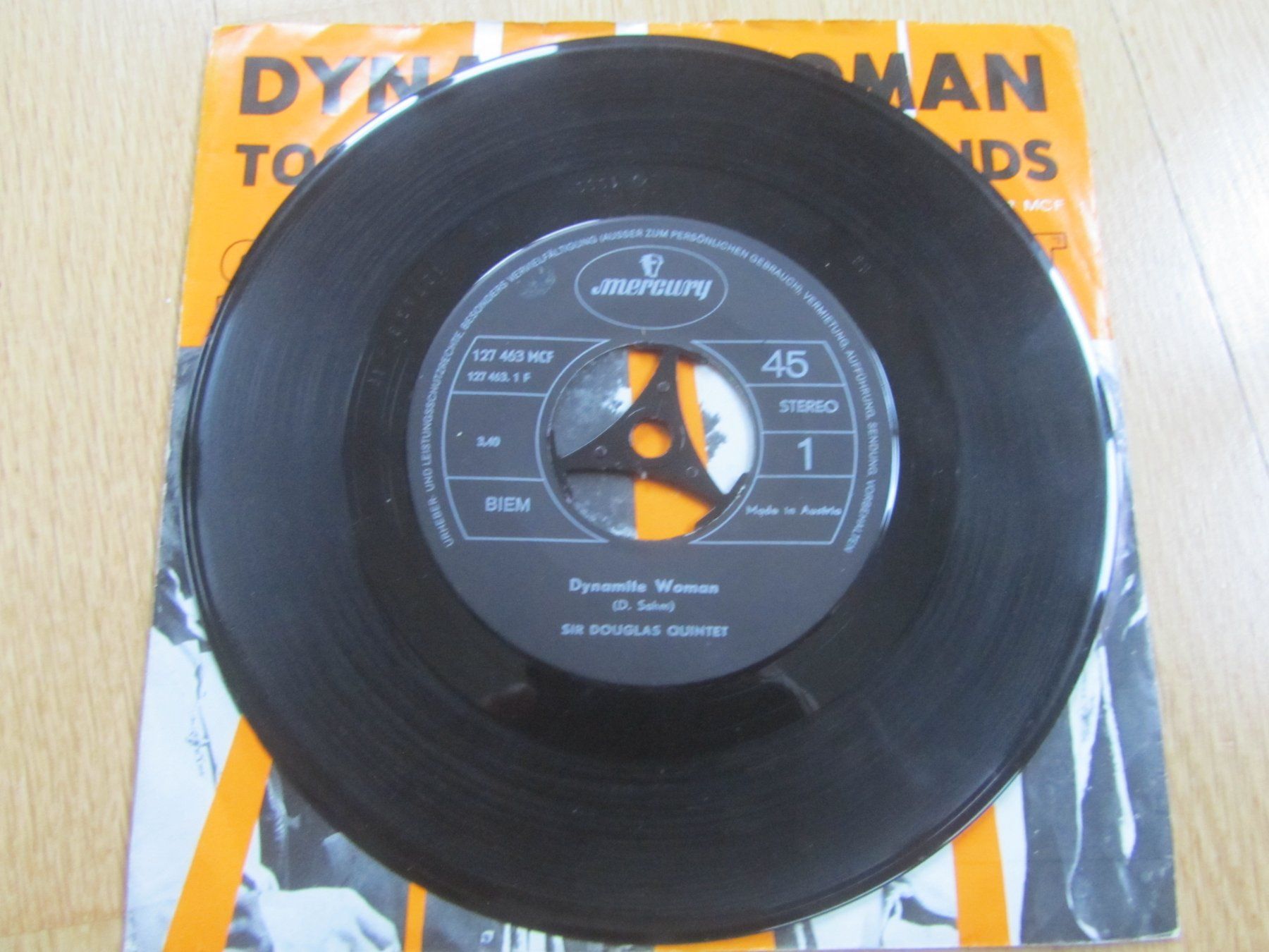 Dischi in vinile: Sir Douglas Quintet - Dynamite Woman – Usato da Seengen venduto da mikelele 1