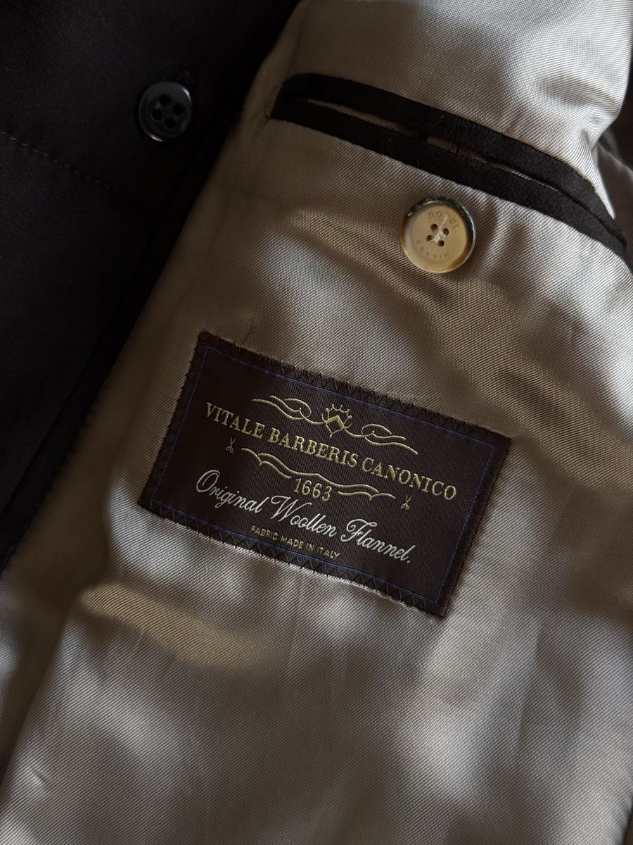 Boggi Vestes: Wool Blend Jacket with Removable Bib – D'occasion à Mendrisio par and_9tf8 2