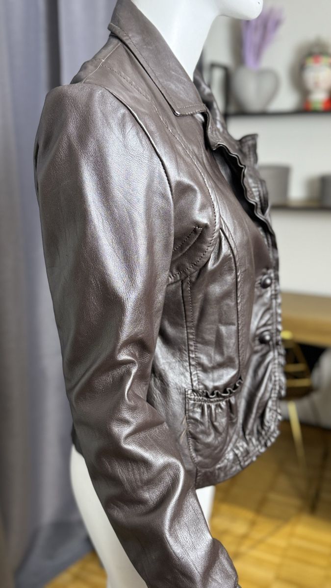 Giacche: Zero Lederjacke, |Braun||Größe 40 – Usato da Adliswil venduto da RicPro 1