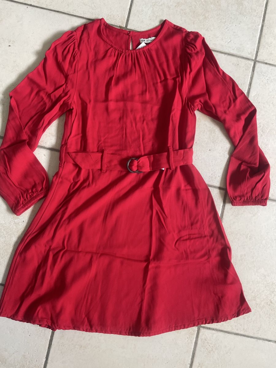 C&A Kleider & Röcke: Rotes C&A Premium Viskose Kleid, Gr. 146, elegant – Neu (gemäss Beschreibung) aus Obergerlafingen von cabo4