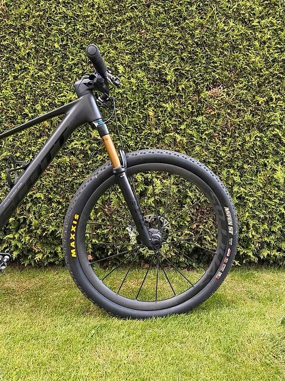 Scott Vélos: Scott Spark RC SL Fully. M. VB – D'occasion à Davos Dorf par pwo_82sy 2