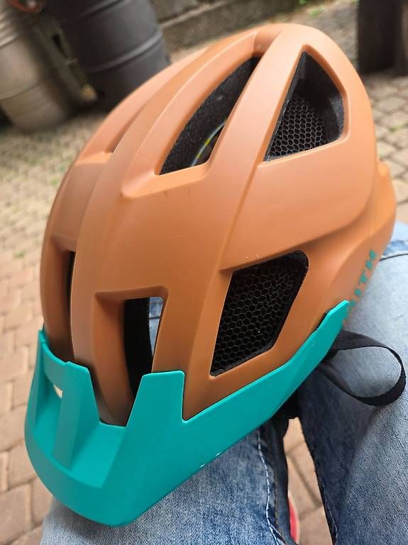 Helme: Fahrad Helm  – Gebraucht aus Zollbrück von ullimann 1