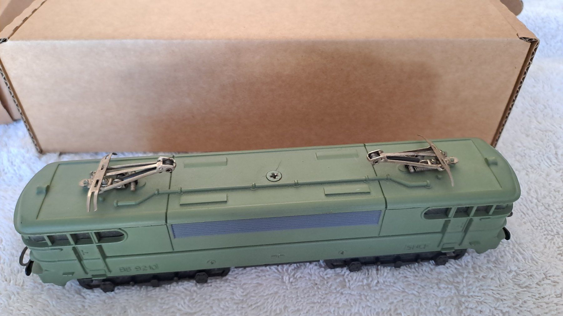 Lima Modellini di ferrovie: Lima SNCF E-Lok BB 9210 H0 GL/39 – Usato da Winterthur venduto da Riebeli333 2