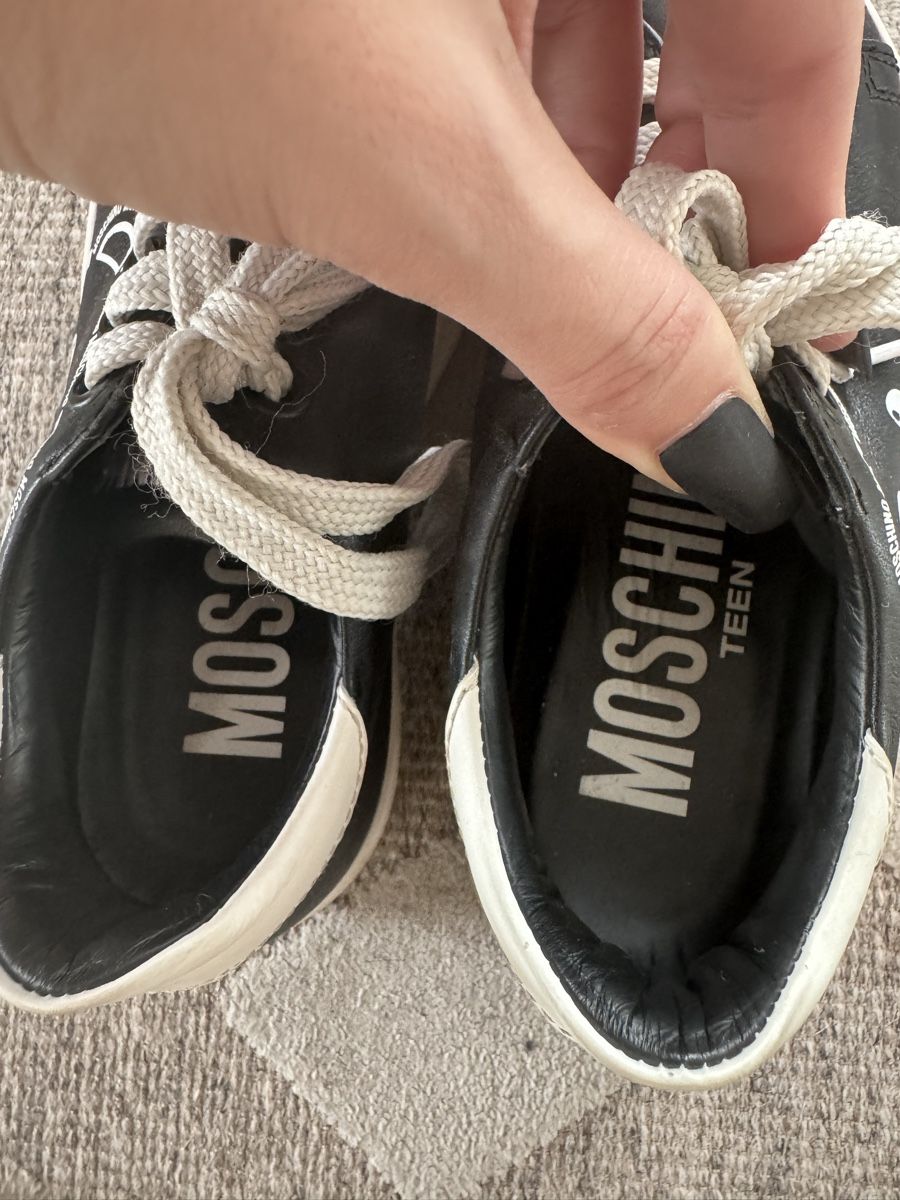 Moschino Schuhe für Jungen: Kinder Schuhe Moschino Gr.29 – Gebraucht aus Luzern von doj_t68f 1