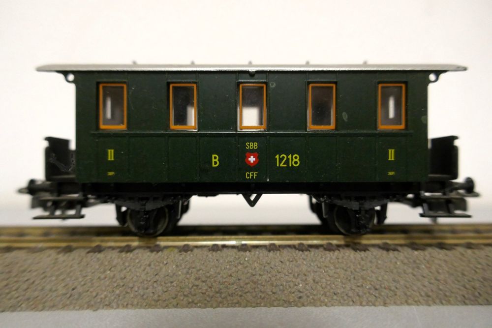 Marklin 4107 - Voiture de voyageurs