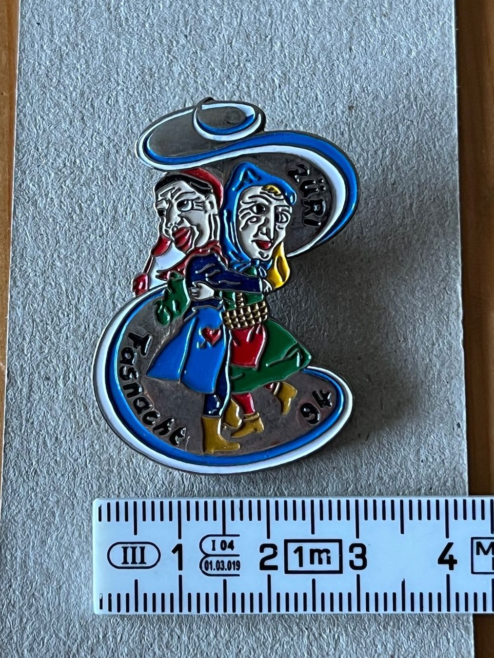 Placchette & Badge: Fasnachts-Pin Züri 1994 – Usato da Zürich venduto da Gurkis 3