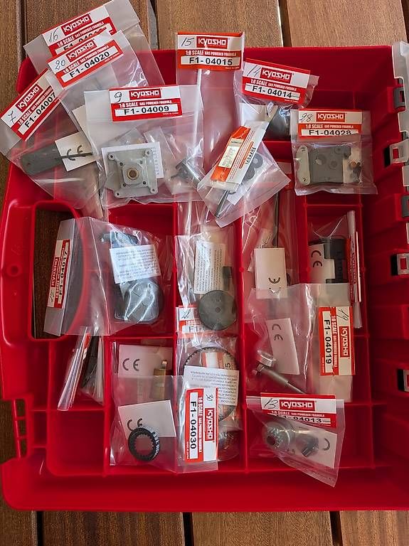 Tous les outils: Ferrari Einzelbauteile – Neuf avec emballage d'origine à Buttwil par Mafu71 4