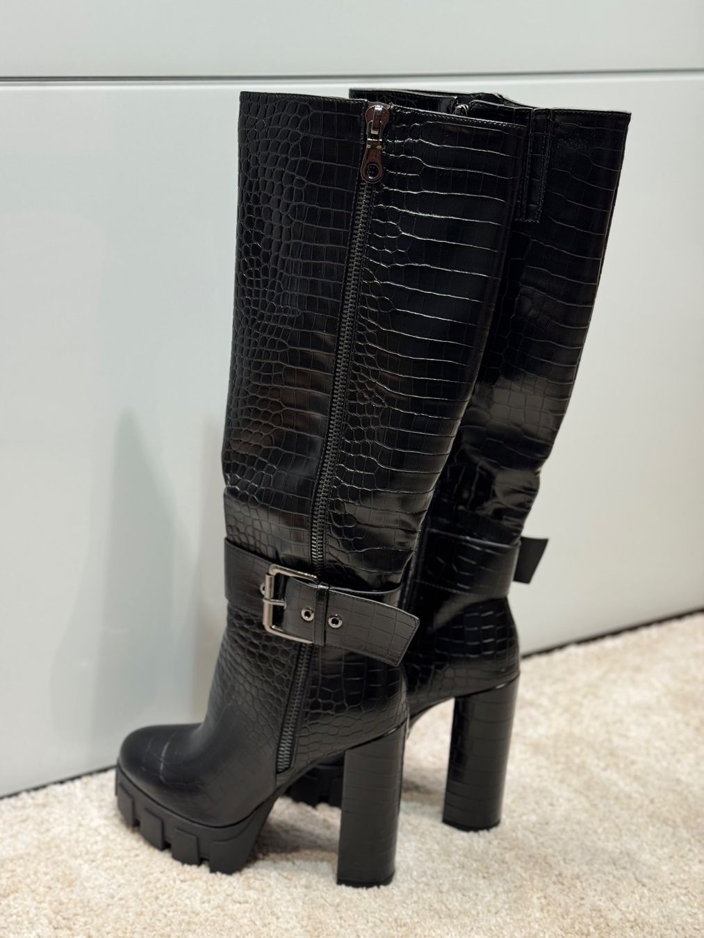 Scarpe da donna: Kniehohe High Heel Stiefel, Gr. 39 – Usato da Oberdiessbach venduto da j_schafi 2