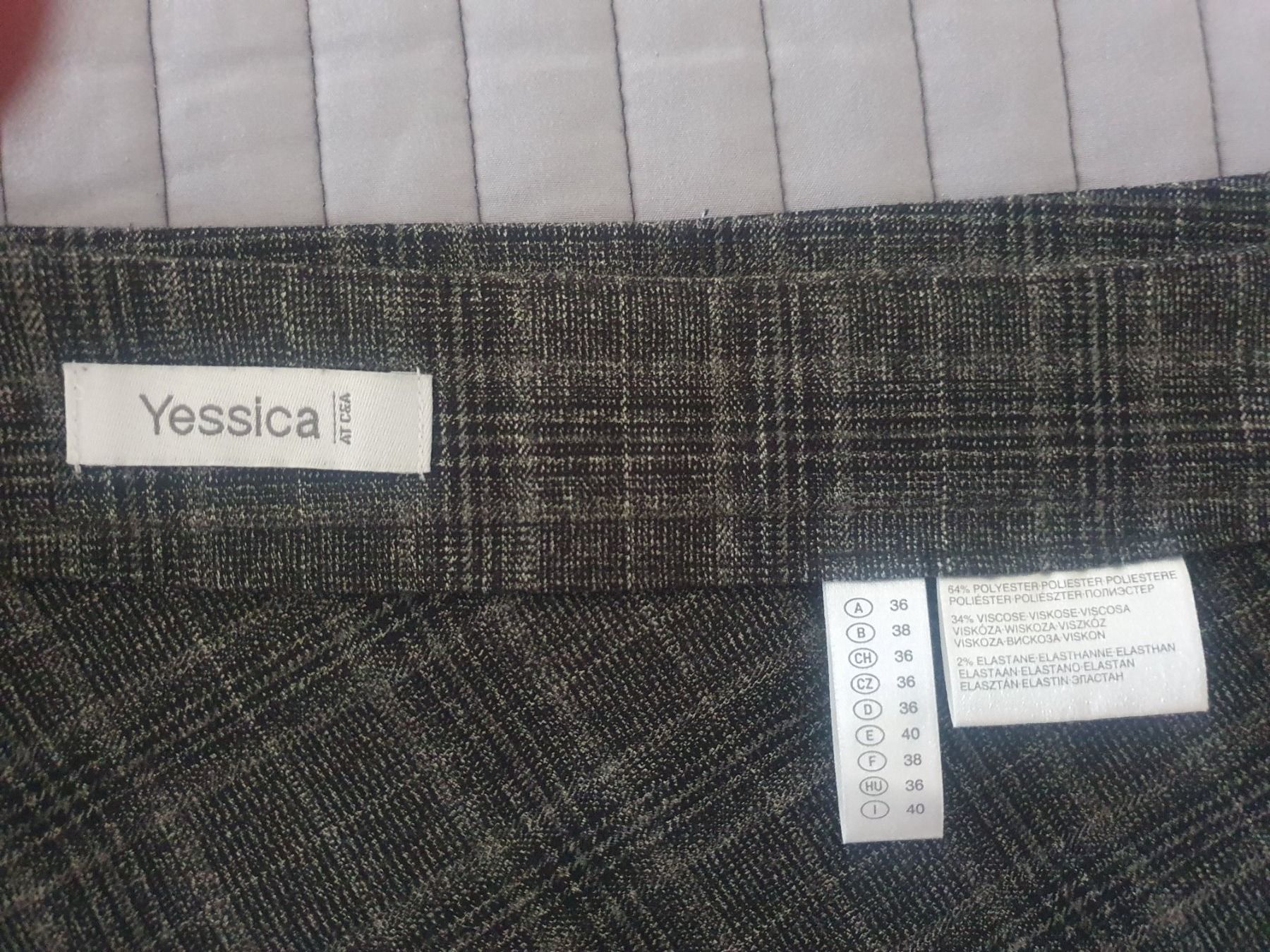 C&A Gonne: Rock Gr.36 – Usato da Volketswil venduto da gloriamundi 2