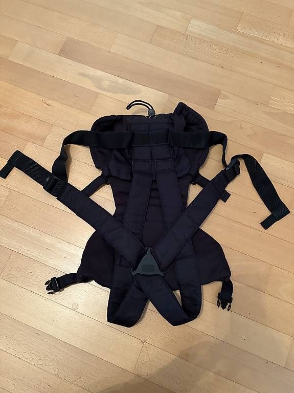 Chicco Marsupi portabebè: Babytrage Chicco Easy fit + Babynest – Nuovo (secondo la descrizione) da Biel-Benken BL venduto da AngiSchaefer 1