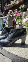 Schicke schwarze Leder Stiefeletten mit Schnürung, Gr 38