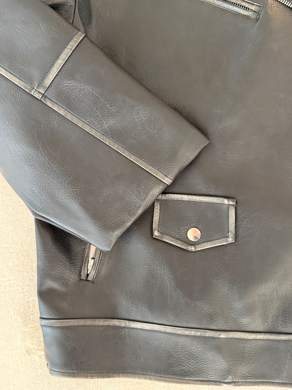 Na-kd Jacken: NA-KD Lederjacke – Neu (gemäss Beschreibung) aus Uzwil von Hyrije.s 2