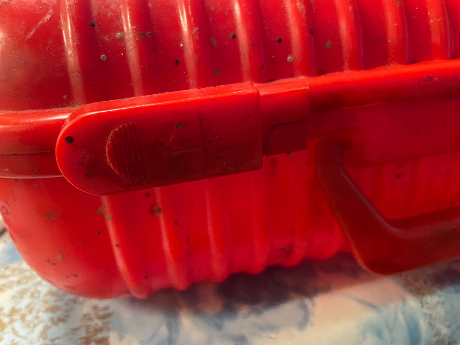 Altro in Bricolage: 2 Tragköfferli, Etui, Box, gelb und rot – Usato da Thayngen venduto da stammsani 7