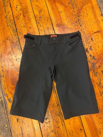 Mons Royale Momentum Damen Bike Shorts NEU Gr.M