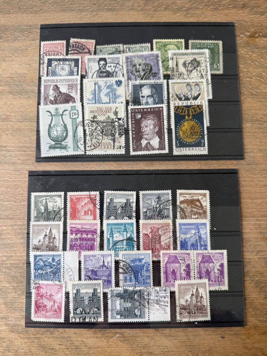Tutti i francobolli: Briefmarken Österreich, Sammlung – Usato da Rudolfstetten venduto da mittendrin 2