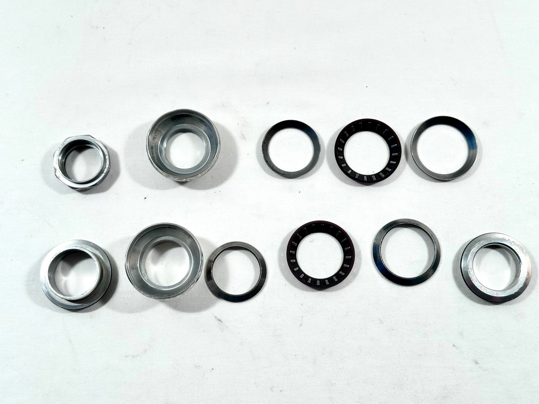 Pezzi di ricambio: Stronglight Delta Headset Steuersatz 81 Gramm – Usato da Luzern venduto da bikeandbeltcom 1