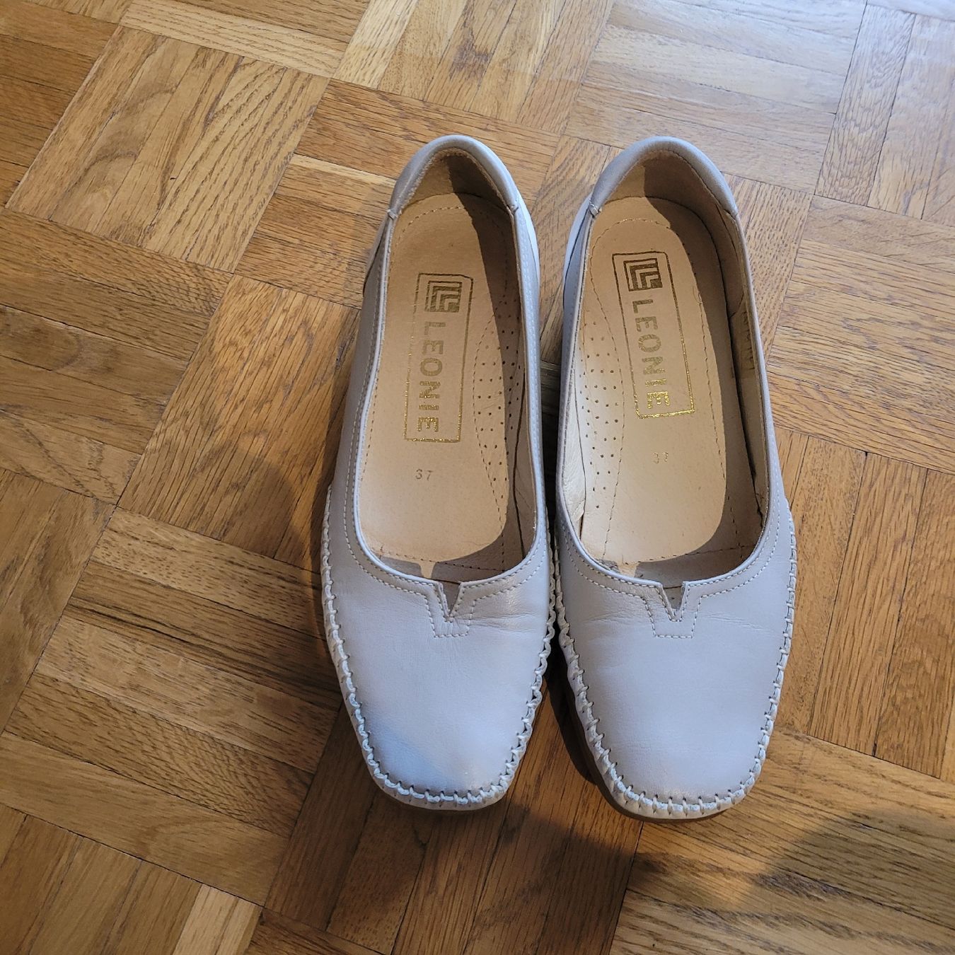 Scarpe da donna: Damenhalbschuhe Leder von Leonie – Usato da Schmerikon venduto da 7855