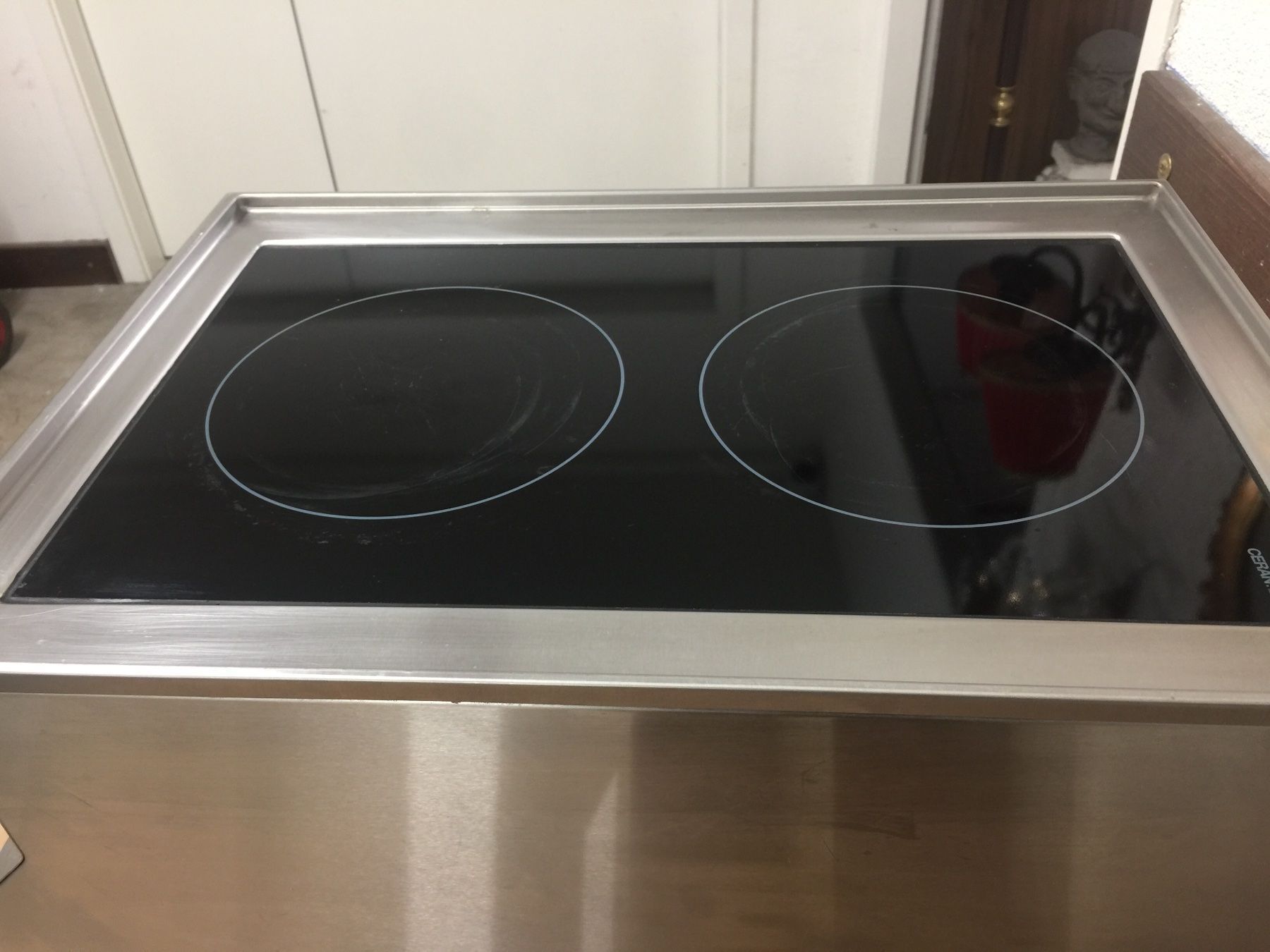 Elettrodomestici da cucina: TURBO GASTRO GLASCERAMIC KOCHFELD – Usato da Dietikon venduto da brocki-eyra 2