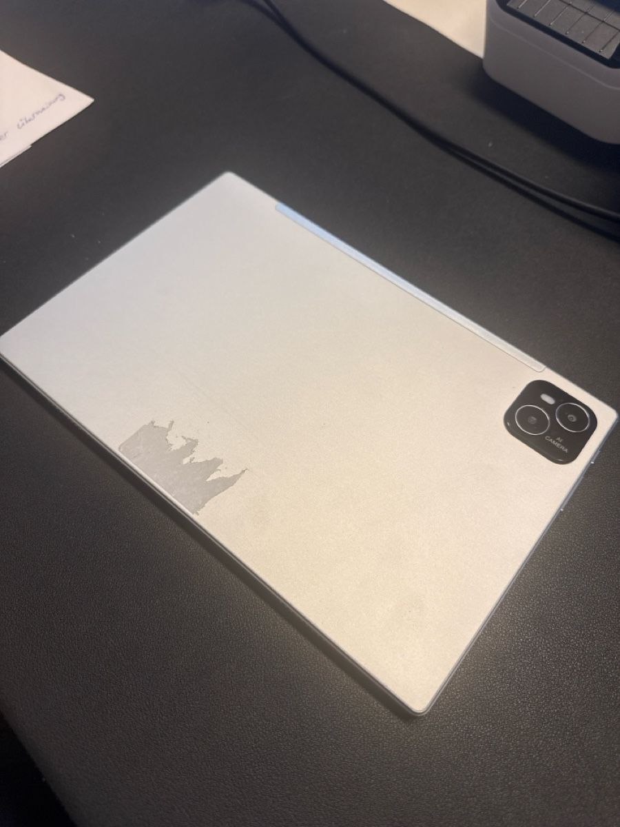 Tablettes PC: Tablet silber mit AI Kamera Defekt – Défectueux à Bern par mauuricceee 1