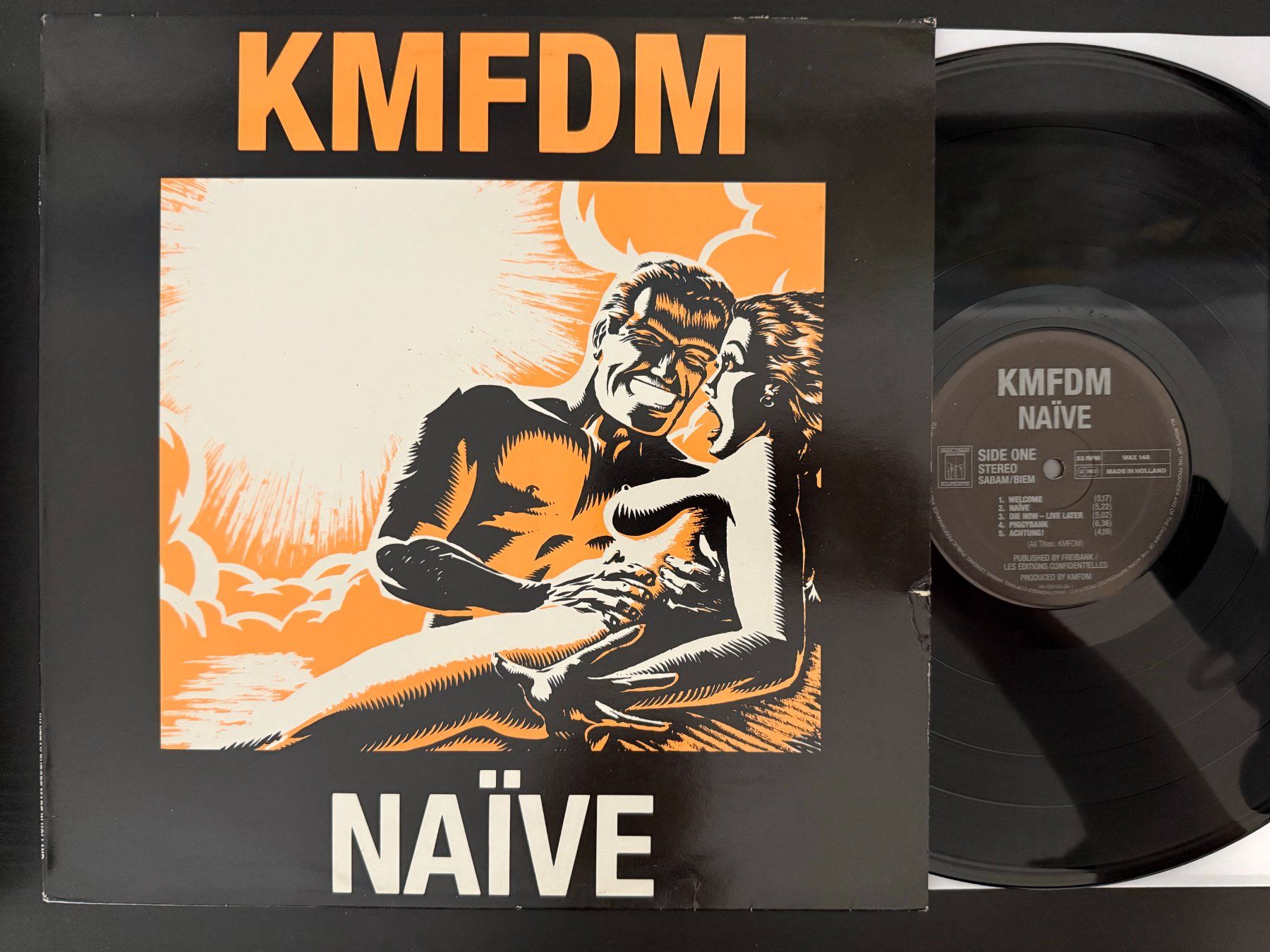 Dischi in vinile: KMFDM – Naïve [LP BE 1990] – Usato da Tamins venduto da Dark-Skull-Vinyl