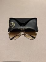 Lunettes de soleil Ray-Ban Aviator dorées avec étui