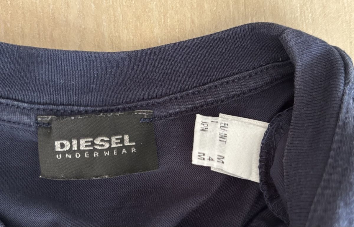 Diesel Lotti di vestiti: Lot T-shirt Diesel, M – Usato da Moutier venduto da chicboutique 3