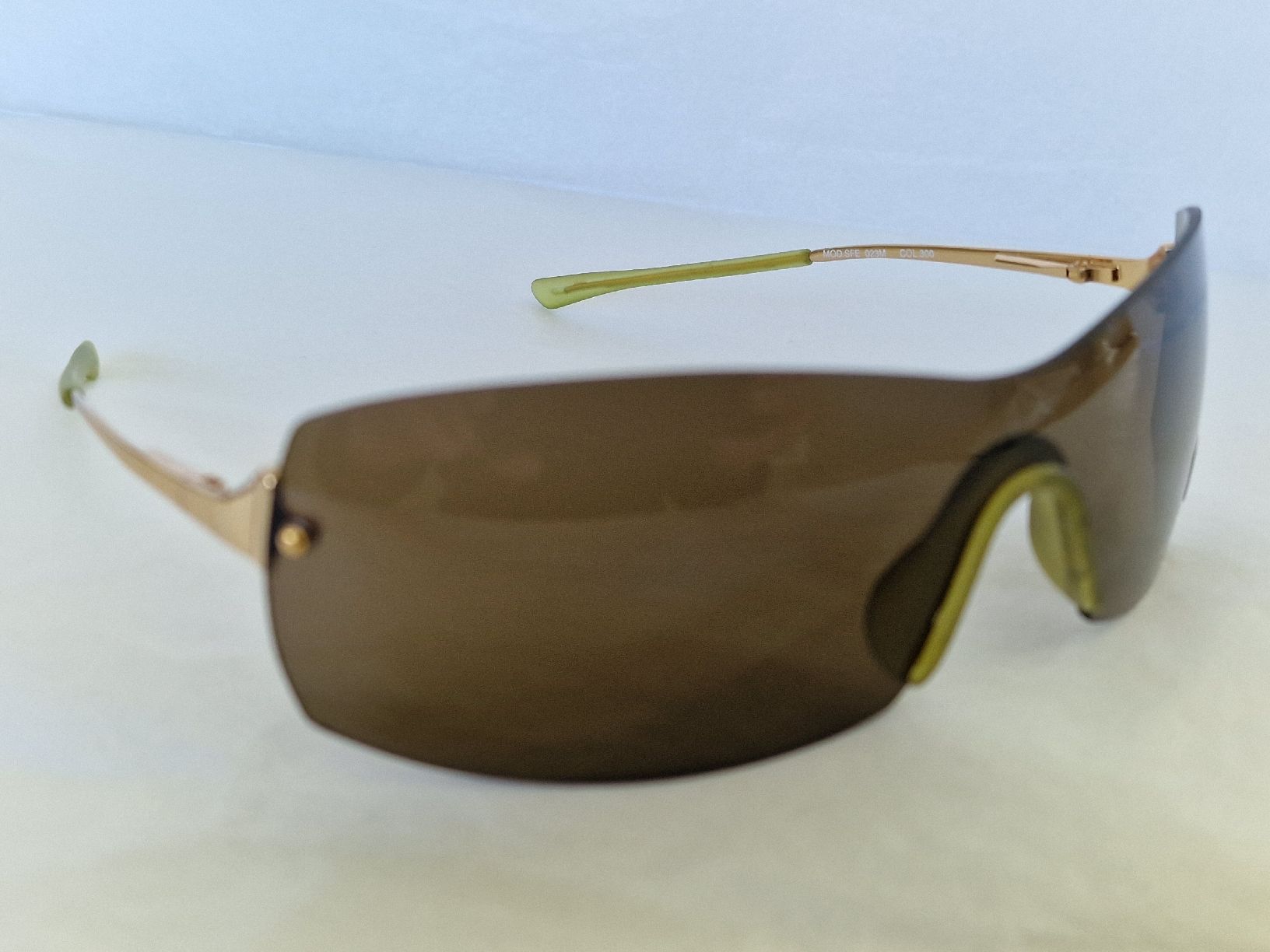 Fendi Occhiali & Lenti: FENDI  JUGENDTLICHE  SONNENBRILLE – Nuovo e nell'imballaggio originale da Aadorf venduto da condor35 5