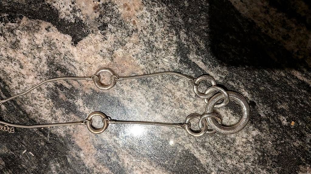 Ketten: Halskette Modeschmuck – Gebraucht aus Wattenwil von karinschaw